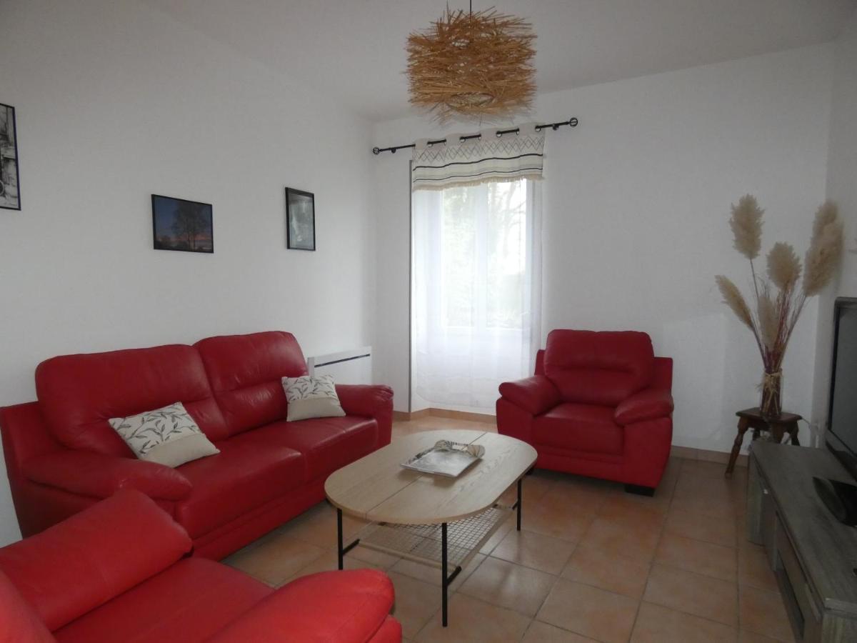 Les Chambres Du Heron Chevillon  Luaran gambar