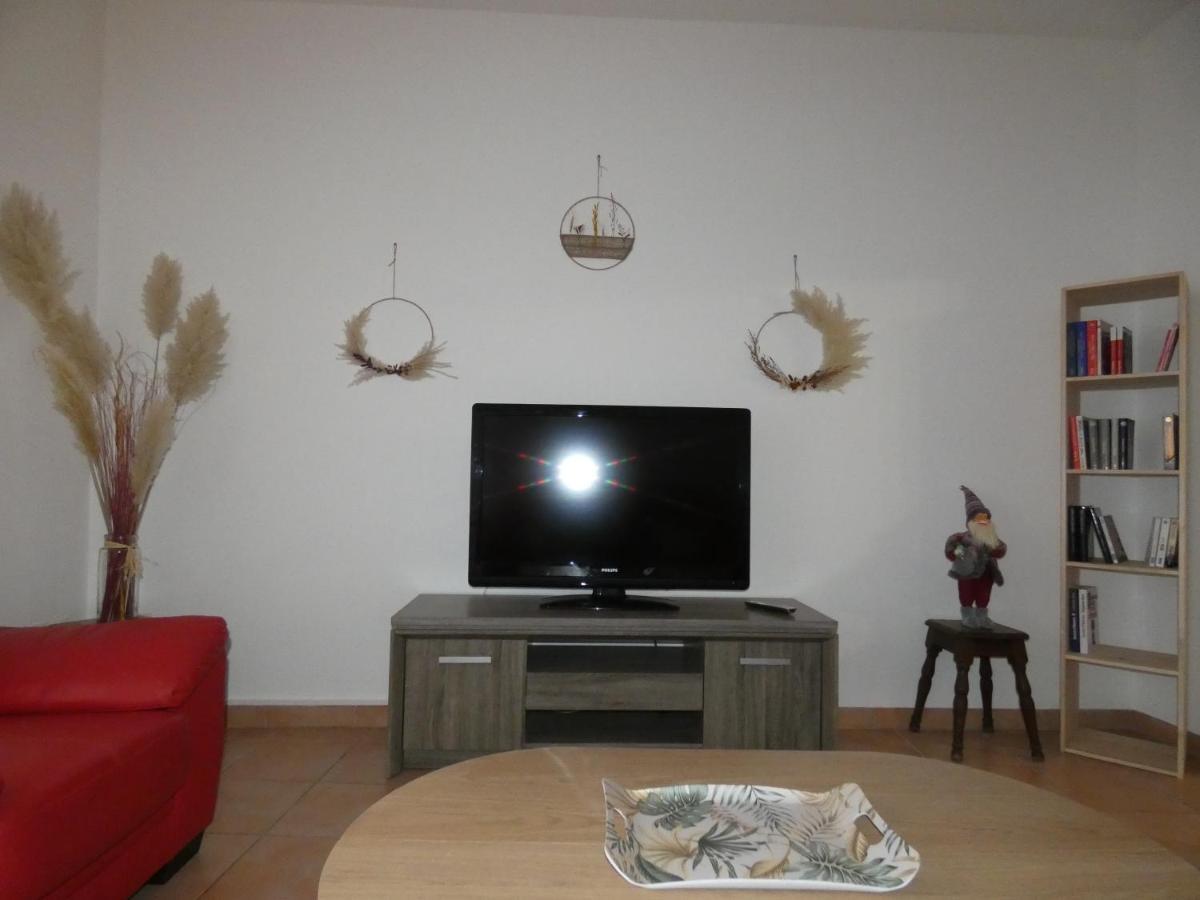 Les Chambres Du Heron Chevillon  Luaran gambar