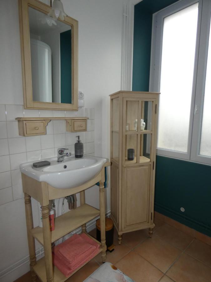Les Chambres Du Heron Chevillon  Luaran gambar