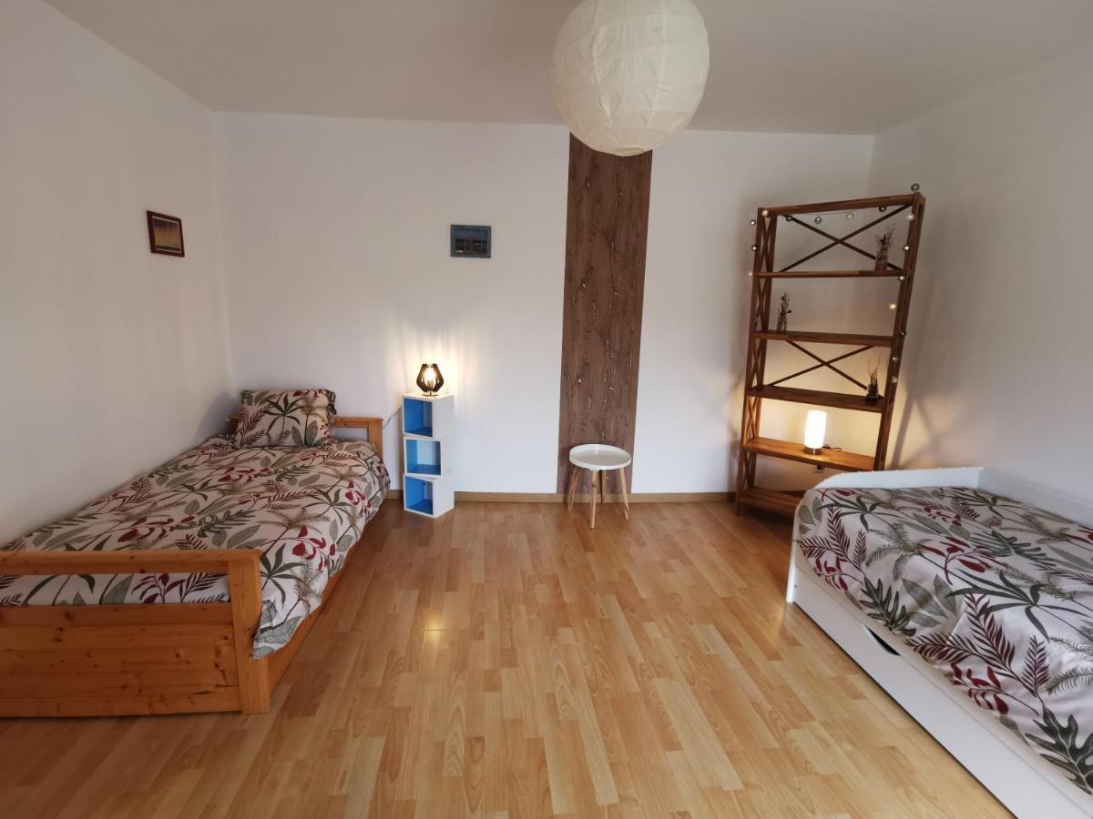 Les Chambres Du Heron Chevillon  Luaran gambar
